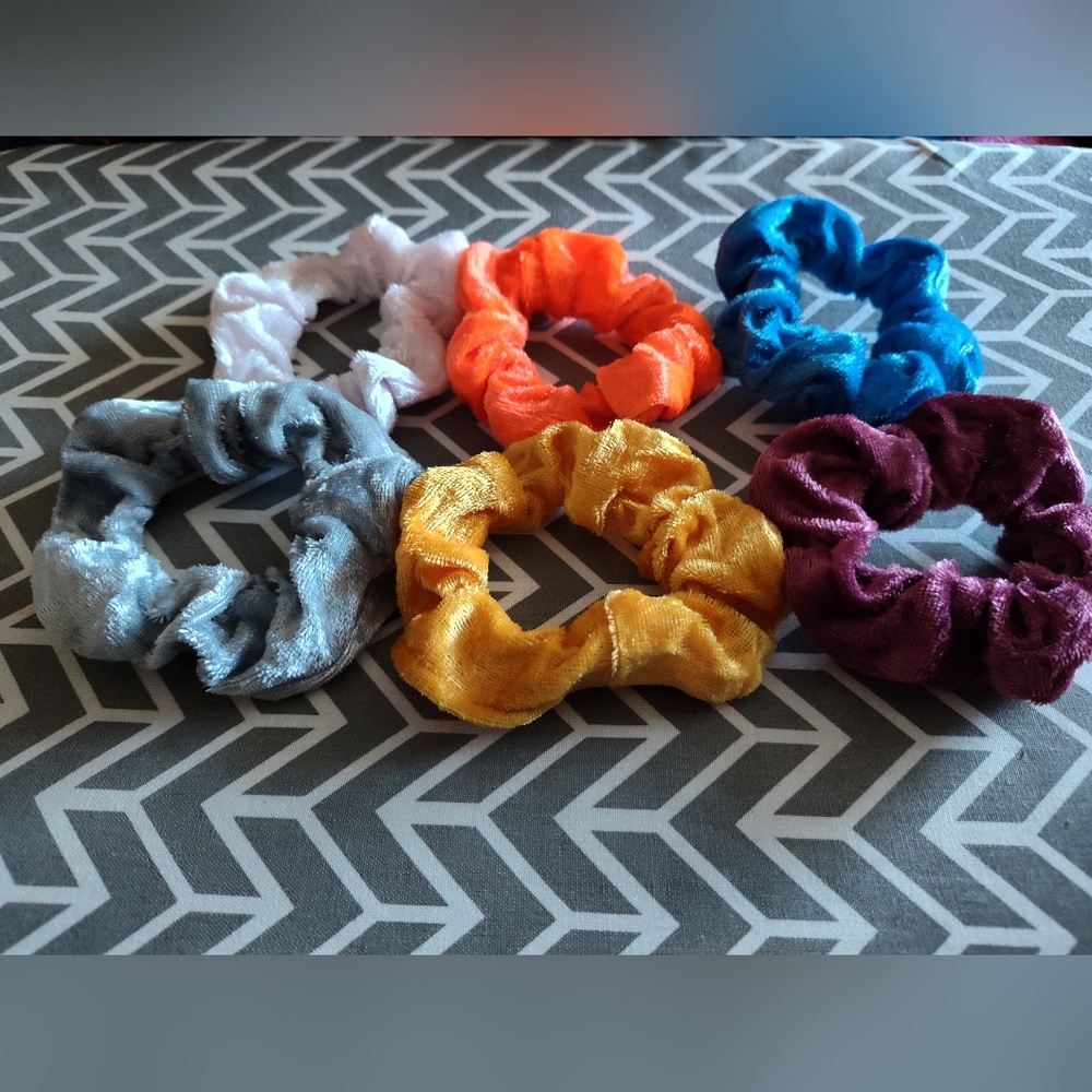 Colorful Scrunchie Set